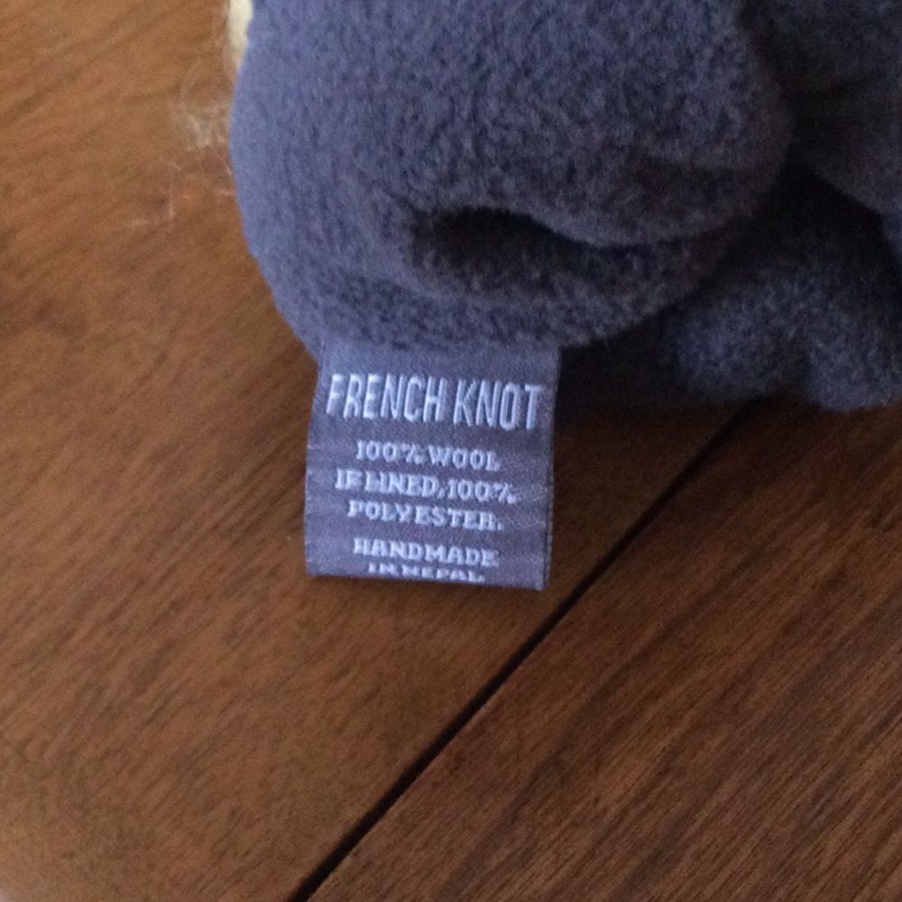 Frenchknot Hand Warmers View 4